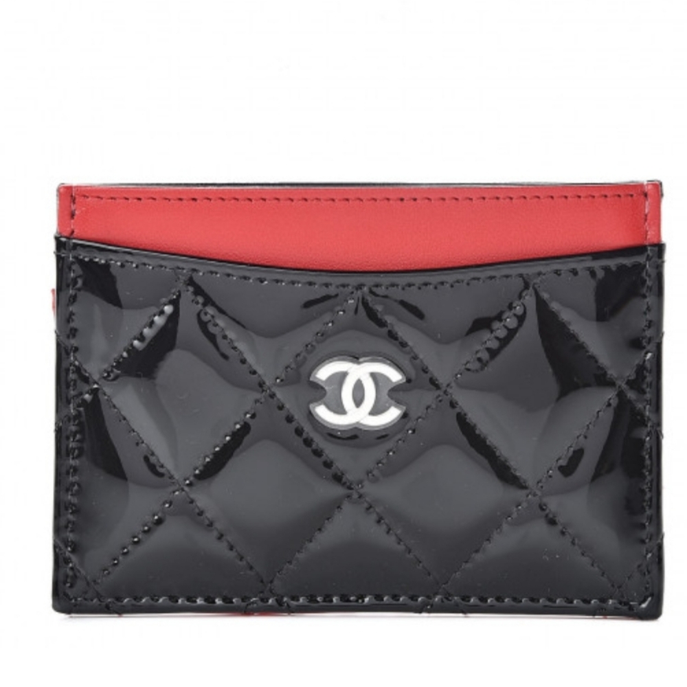 Chanel Patent Quilted Bi-color Caviar card holder
